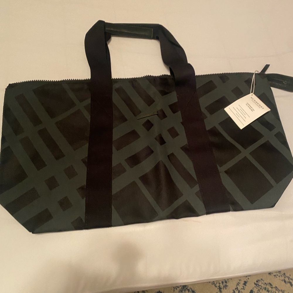 Burberry Duffel weekender Bag